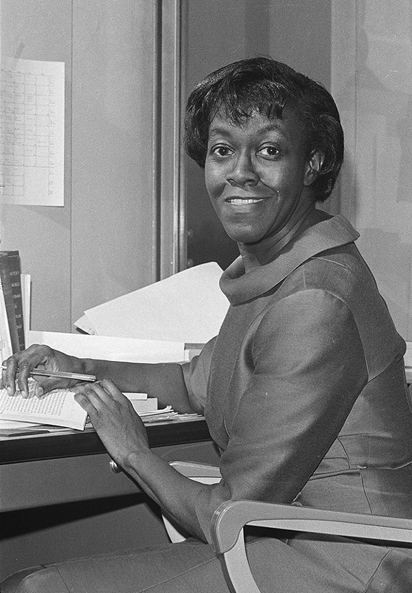 anc_lit-centennial_brooks-gwendolyn_brooks-900